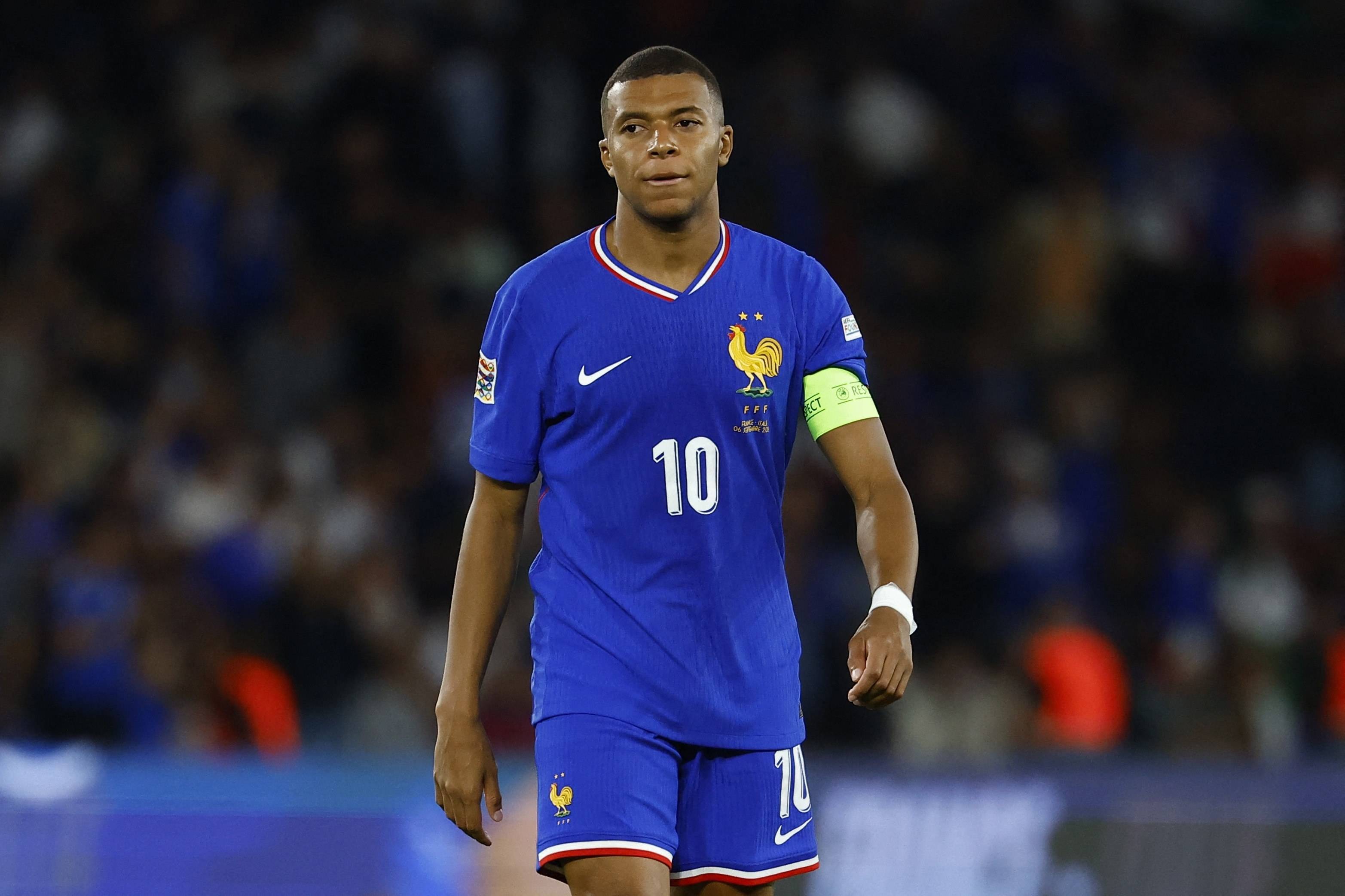 姆巴佩重返赛场，大比分获胜首场状态出色，快船观众沸腾！全场沸腾不已的简单介绍-爱游戏平台