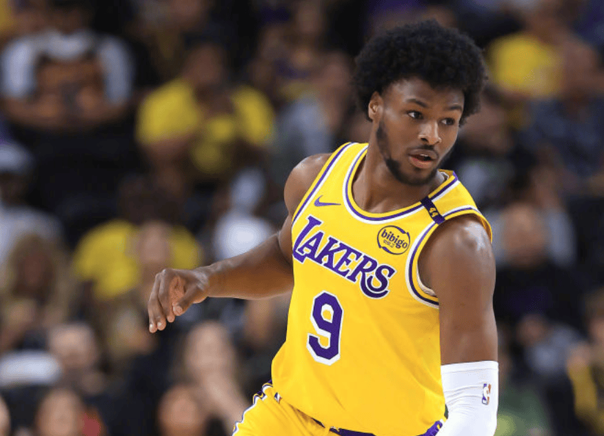 关于马赛迎NBA常规赛关键赛，窗口期手感冰凉，话题不断，年轻球员获得机会的信息-爱游戏应用